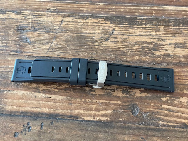 Rubber Dive Strap - Holes Cut